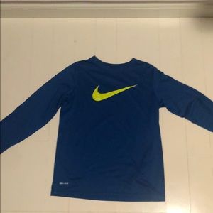 Nike boys dri fit long sleeve top